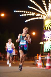 BIB: 40212, 0300
                            <button type="button" onclick="openModal(22804669)" class="btn btn-primary btn-sm float-right btn-popup" data-toggle="modal" data-target=".modal-high-quality">
                        <i class="fas fa-shopping-cart"></i> Add to Cart
                    </button>
                                            <button type="button" onclick="isThisMe(22804669, true)" class="btn btn-success btn-sm float-right btn-popup btn-isme hidden" data-toggle="tooltip" data-placement="bottom" title="นี่คือรูปของคุณใช่ไหม คลิกที่นี่เพื่อเอาเข้าอัลบั้ม">
                        <i class="fas fa-plus"></i> Add to album
                    </button>
                    <button type="button" onclick="isThisMe(22804669, false)" class="btn btn-warning btn-sm float-right btn-popup btn-isnotme hidden">
                        <i class="fas fa-ban"></i> Remove from album
                    </button>